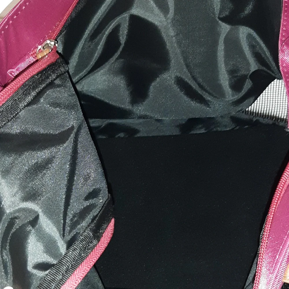 🐕Pet Carrier- New🐱Beautiful Color!